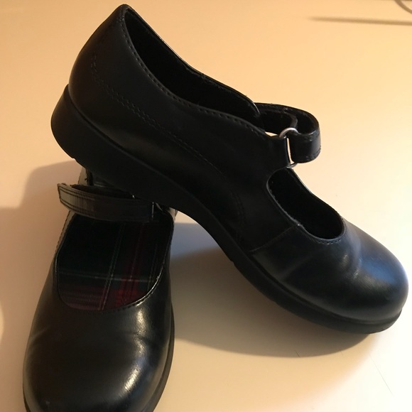black mary jane school shoes